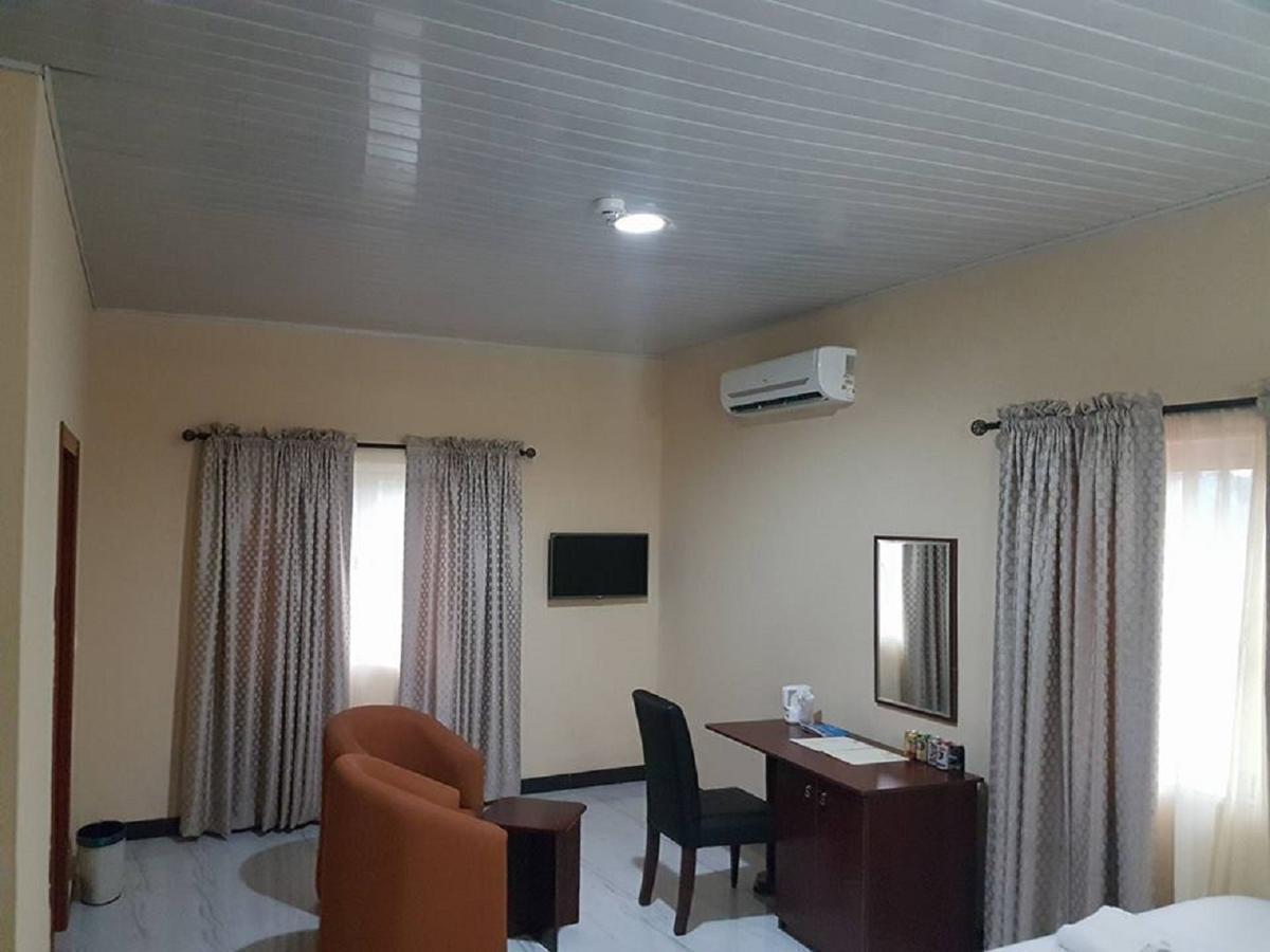 Providence Hotel Abeokuta Экстерьер фото